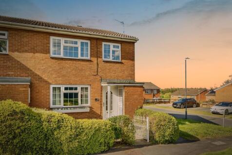 Kelcbar Close, Tadcaster 3 bed end of terrace house for sale
