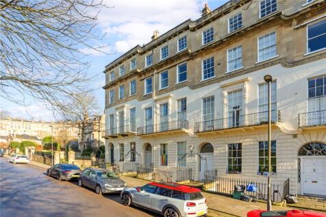 Cavendish Place, Bath, Somerset, BA1 2 bed apartment for sale