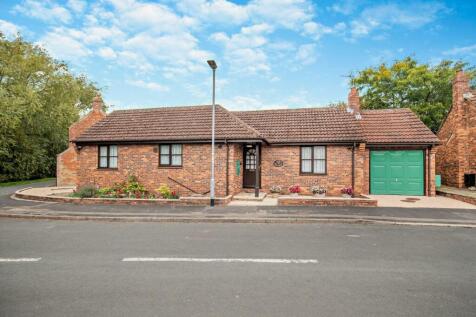 Brookside Close, Barmby Moor, York 2 bed detached bungalow for sale