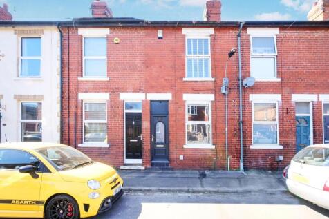 Yearsley Crescent, York 2 bed terraced house for sale