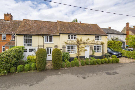 5 bedroom semi-detached house for sale