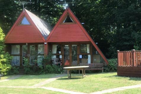 3 bedroom chalet for sale