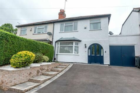 3 bedroom semi-detached house for sale