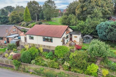 3 bedroom detached bungalow for sale