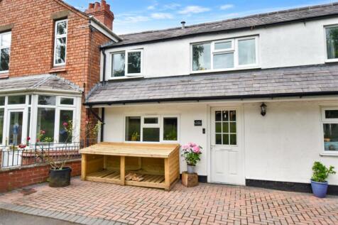 3 bedroom mews property for sale