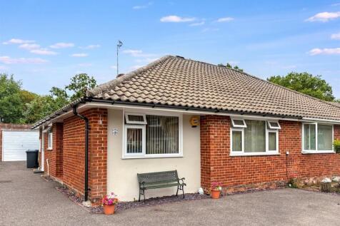 Brookway, Burgess Hill 2 bed bungalow for sale