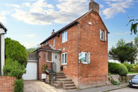 2 bedroom detached house for sale