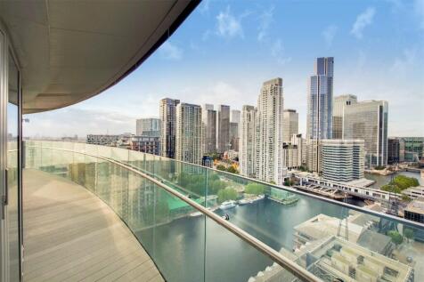 Arena Tower, 25 Crossharbour Plaza, E14 2 bed apartment for sale