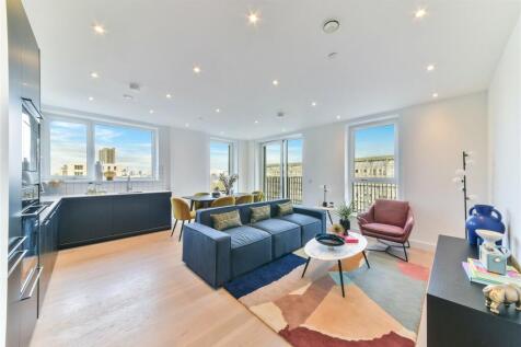 Wayfare House, North, 9 Escapade... 3 bed apartment for sale