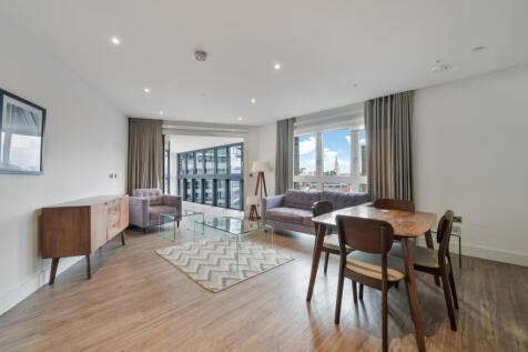 Wiverton Tower, Aldgate Place, E1 3 bed apartment for sale