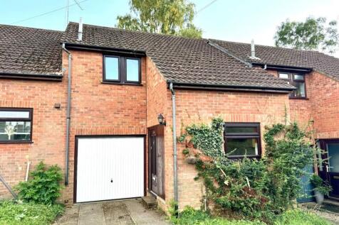 Kingfisher Way, Bishop's Stortford CM23 2 bed terraced house for sale