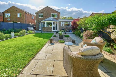Marshbarns, Bishop's Stortford CM23 4 bed detached house for sale