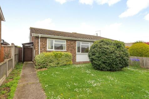 2 bedroom semi-detached bungalow for sale