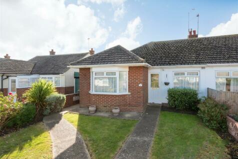 2 bedroom semi-detached bungalow for sale