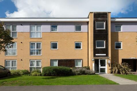 Olympia Way, Whitstable 2 bed apartment for sale