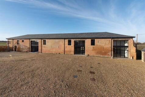 Frognal Farm Barns, Teynham 4 bed terraced house for sale