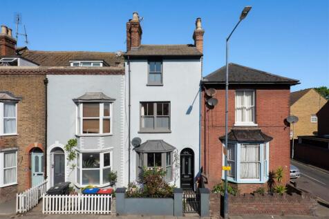Canterbury Road, Whitstable 4 bed terraced house for sale