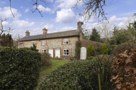 The Street, Ingworth, Norwich 3 bed cottage for sale