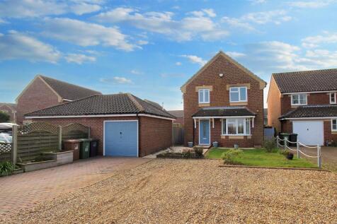 Acorn Road, North Walsham 4 bed detached house for sale