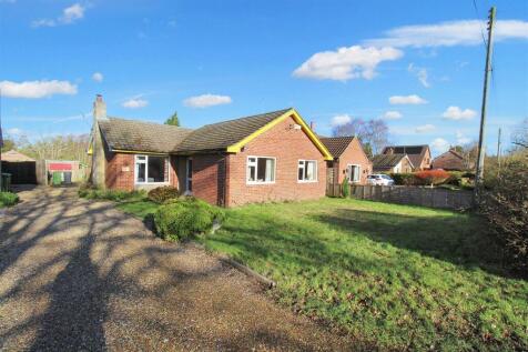 The Street, Erpingham, Norwich 3 bed detached bungalow for sale