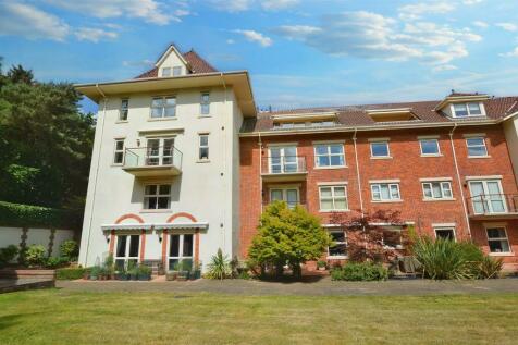 Cremers Drift, Sheringham 2 bed apartment for sale