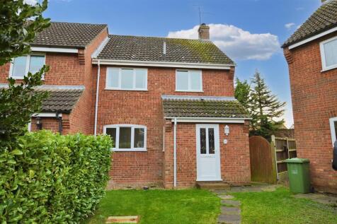 The Meadows, Gresham, Norwich 3 bed end of terrace house for sale