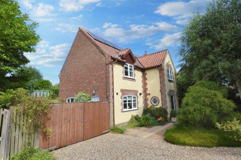 Sheringham Road, West Beckham, Holt 4 bed detached house for sale
