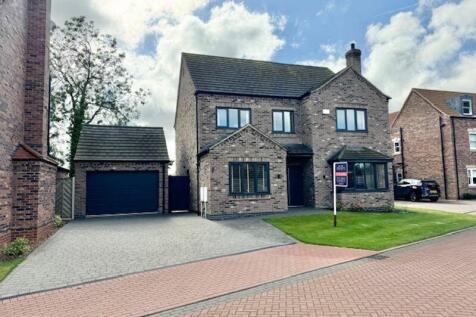 6 bedroom detached house for sale