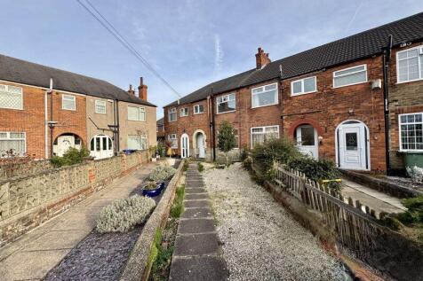 LITTLE MICHAEL STREET, GRIMSBY 3 bed terraced house for sale