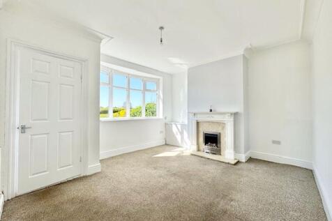 BEELEY ROAD, GRIMSBY 2 bed terraced house for sale