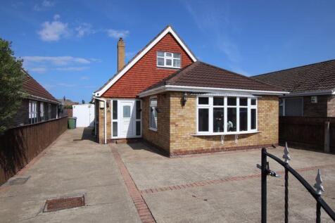 BERKELEY ROAD, CLEETHORPES 4 bed detached house for sale