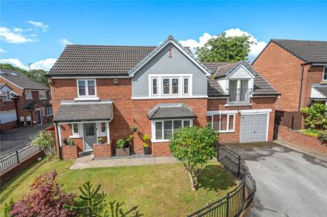 Chestnut View, Morley, Leeds, West... 5 bed detached house for sale