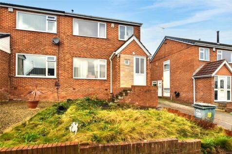 Harwill Rise, Churwell, Leeds 3 bed semi