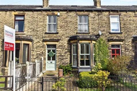 Dymond Road, Liversedge, West Yorkshire 4 bed terraced house for sale