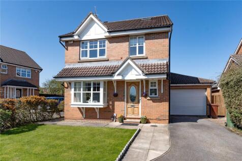 Hawthorne View, Gildersome, Morley... 5 bed detached house for sale