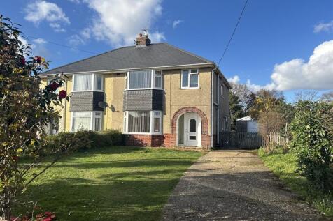 3 bedroom semi-detached house for sale