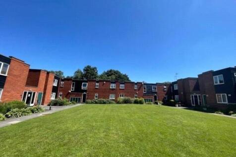 Blackmoor Court, Leeds, West Yorkshire 2 bed apartment for sale