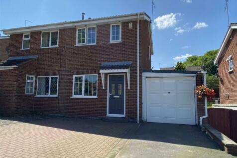 2 bedroom semi-detached house for sale