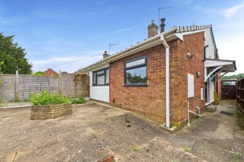 Newtown Road, Worcester... 2 bed bungalow for sale