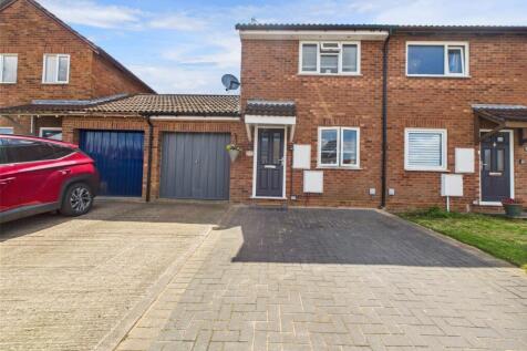 Sheringham Road, Worcester... 2 bed semi