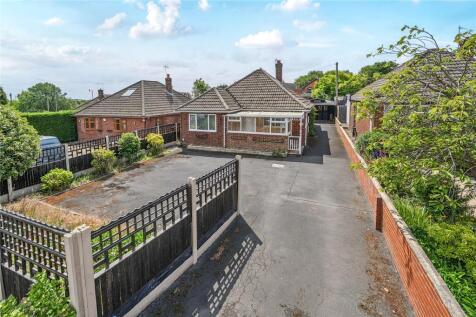 2 bedroom detached bungalow for sale