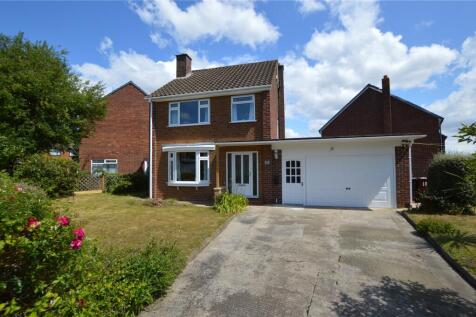 Eastfield Crescent, Woodlesford... 3 bed detached house for sale