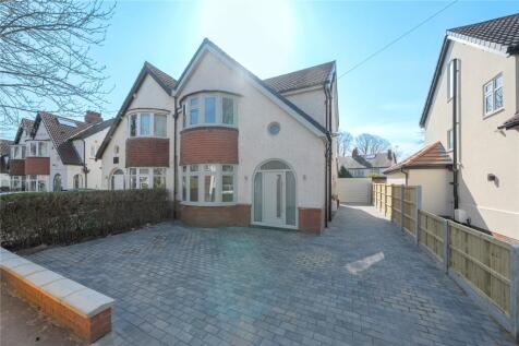 4 bedroom semi-detached house for sale