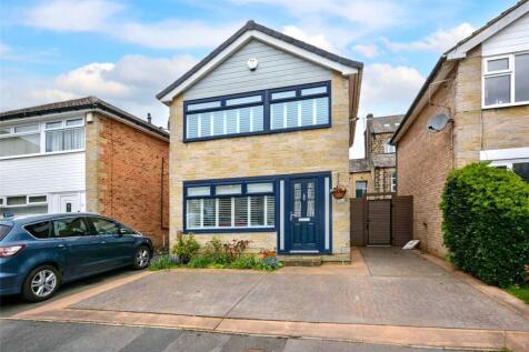 Priesthorpe Court, Farsley, Pudsey... 3 bed detached house for sale