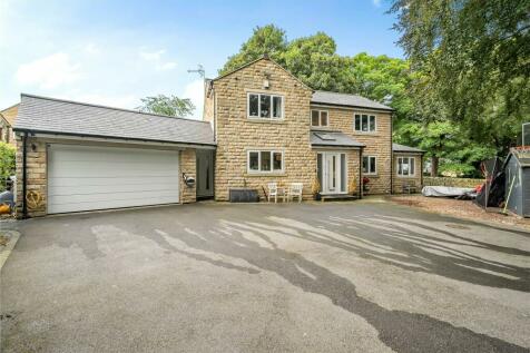 The Beeches, Woodlands Park Drive... 4 bed detached house for sale