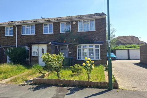 Timberleys, Littlehampton 3 bed end of terrace house for sale