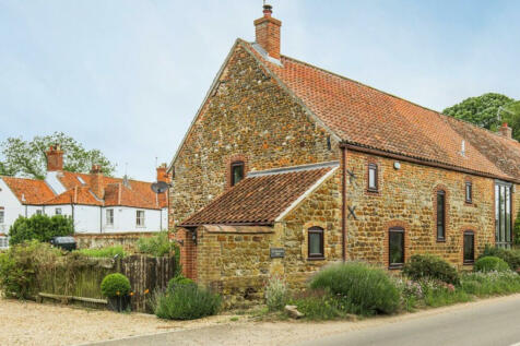 2 bedroom barn conversion for sale