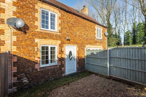 May Cottages, Middleton, PE32 2 bed cottage for sale