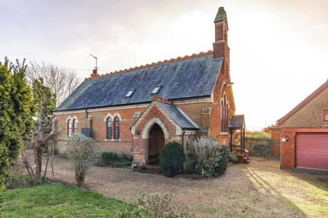 Sutton Road, Walpole Cross Keys 3 bed detached house for sale