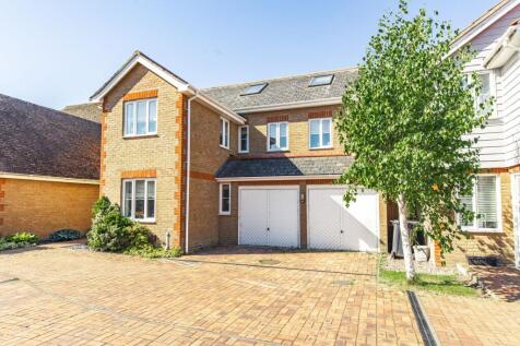 Upwell 6 bed detached house for sale